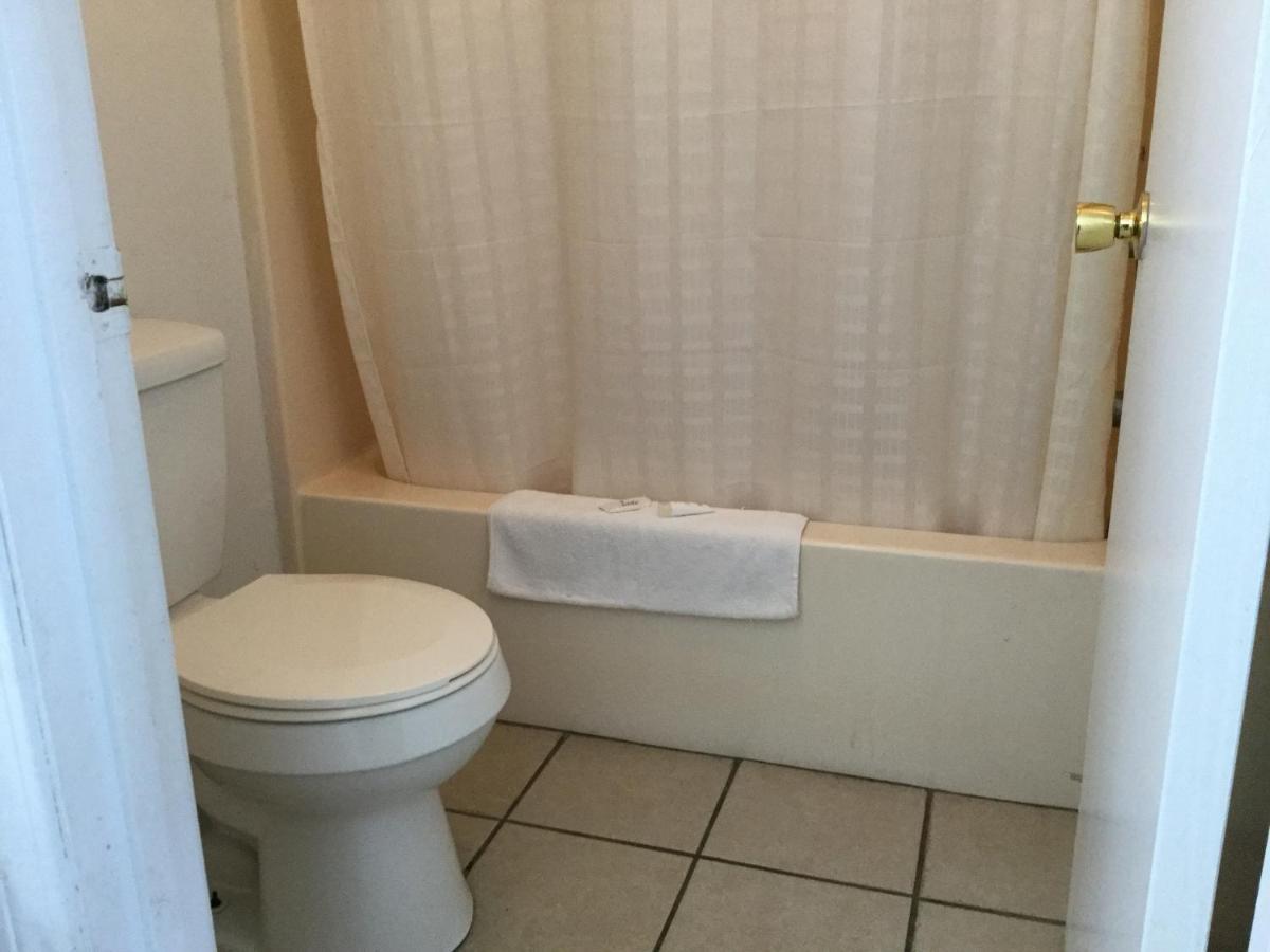 American Inn Metter Luaran gambar