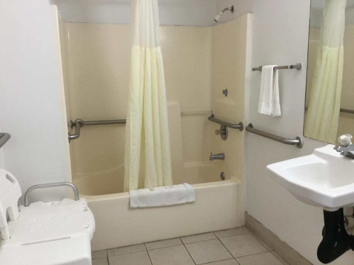 American Inn Metter Luaran gambar